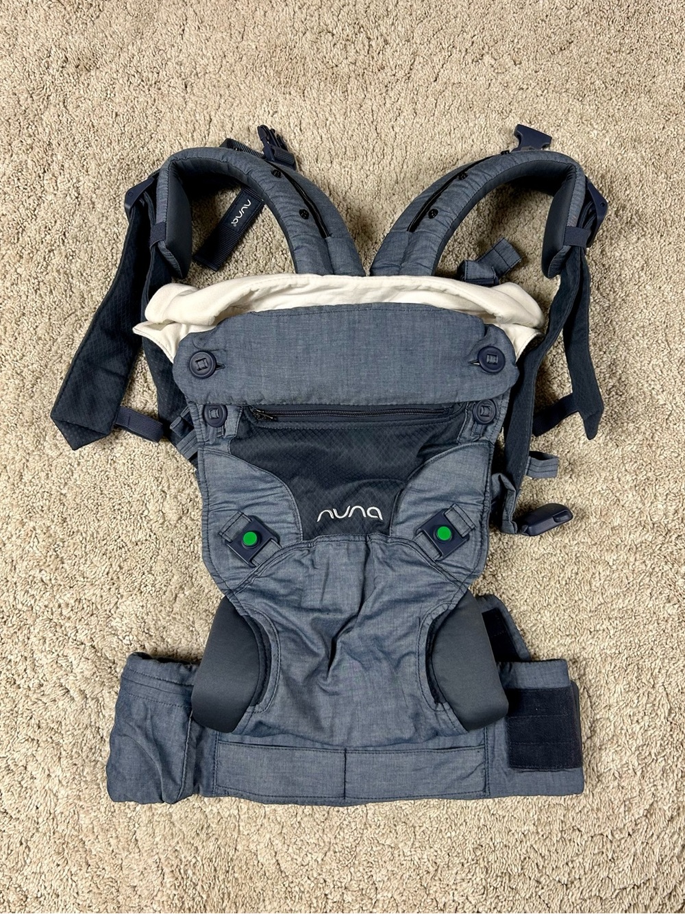 NUNA CUDL 4-IN-1 CARRIER 4-in-1